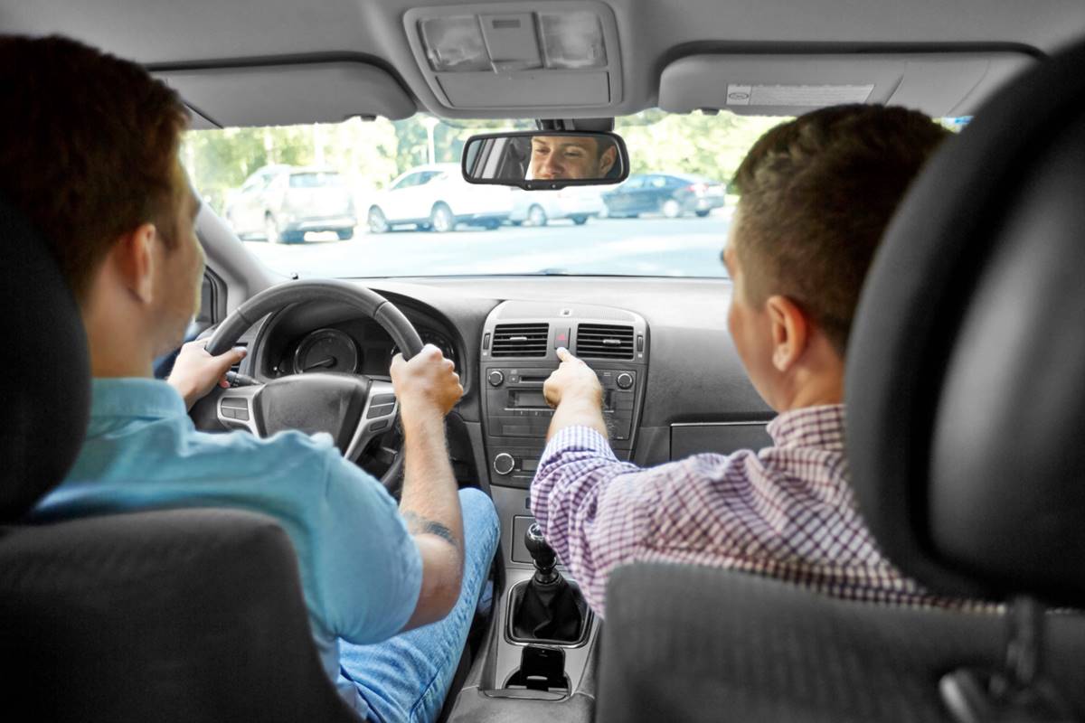 Educando futuros conductores en Montevideo